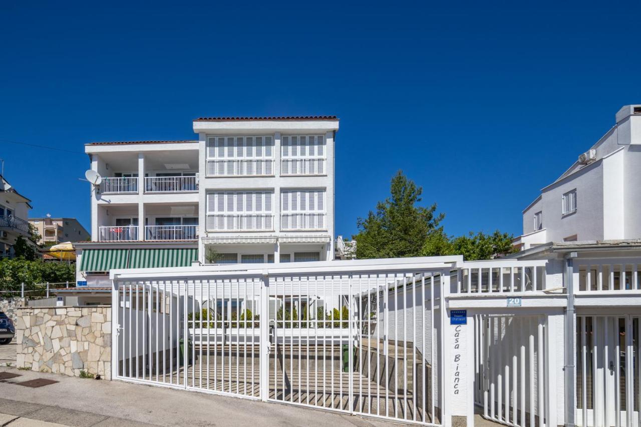 Casa Bianca Apartman Dramalj Exteriör bild